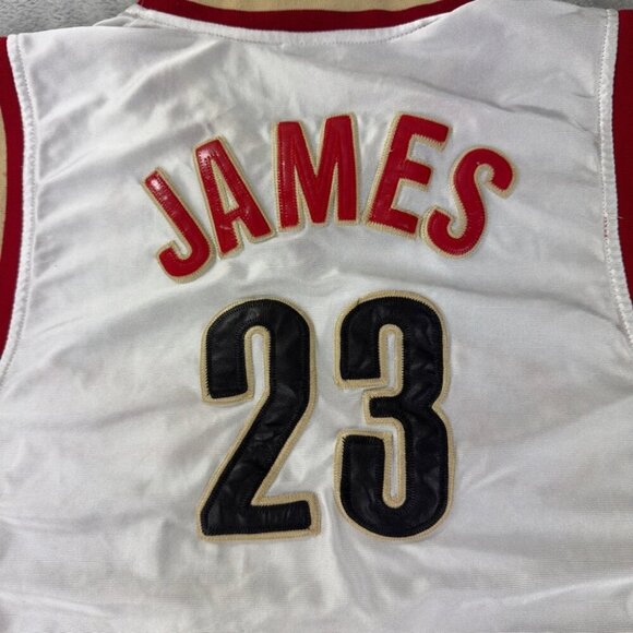 Champion LeBron James Cleveland Cavaliers #23 Men’s Size XL - Picture 8 of 12